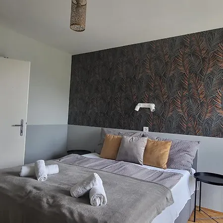 Doris Hotel