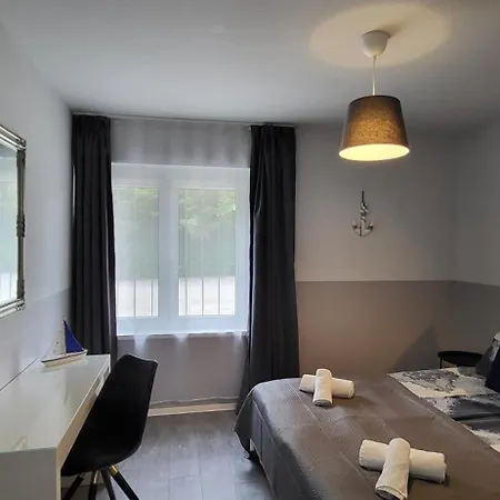 Doris Otel 2*