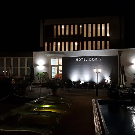 Отель Doris Шиофок