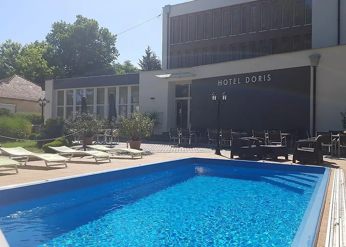 Hotel Doris